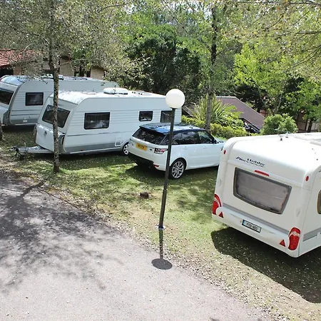 Aldea Guntin Camping Caniza 2* La Caniza